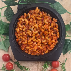 Macaroni met kip bordje, per stuk