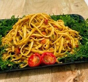 Bami kip en ei, per 100 gram