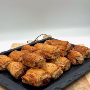 Saucijzenbroodje klein, per stuk